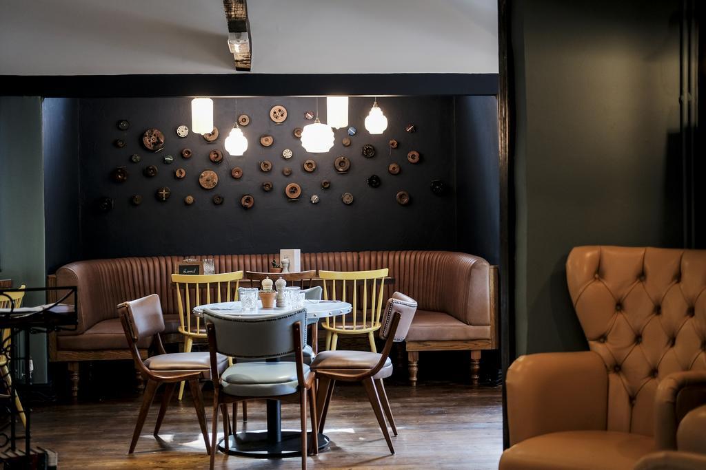 Cromwell Arms Country Pub With Rooms Romsey Exterior foto
